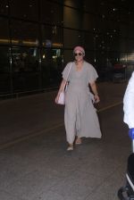 Huma Qureshi return from IIFA in Mumbai Airport on 27th June 2016